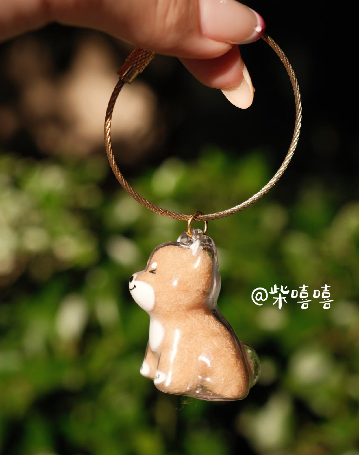 Pet hair collection pendant